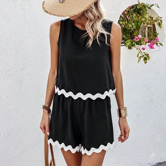. Tops - Black Casual Womens Colorblock Seashell Edge Weave Belt Detail Set